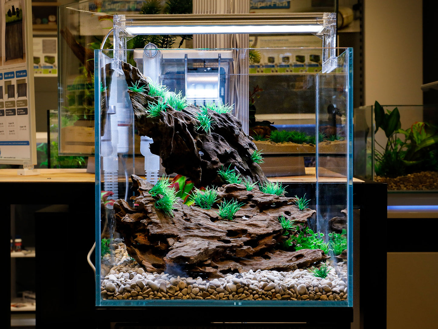 Superfish Scaper Qube 25 Aquarium